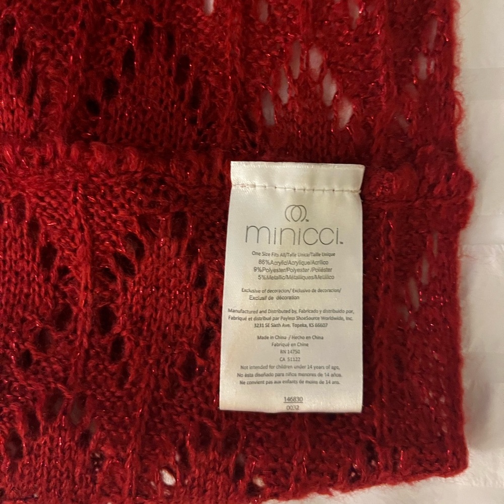 Red Infinity Scarf - Picture 3 of 3